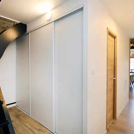Spacieux Et Beau Duplex Au Pied Des Pistes Et Centre Station Avec Balcon * Les Deux Alpes