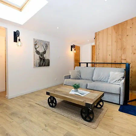 Apartment Spacieux Et Beau Duplex Au Pied Des Pistes Et Centre Station Avec Balcon *