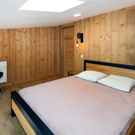 Spacieux Et Beau Duplex Au Pied Des Pistes Et Centre Station Avec Balcon