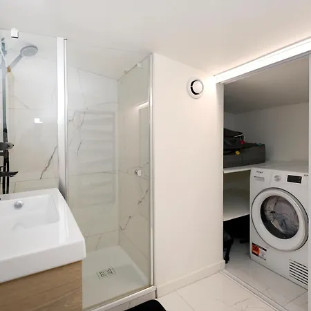 Spacieux Et Beau Duplex Au Pied Des Pistes Et Centre Station Avec Balcon Apartment