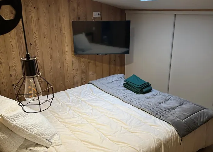 Spacieux Et Beau Duplex Au Pied Des Pistes Et Centre Station Avec Balcon