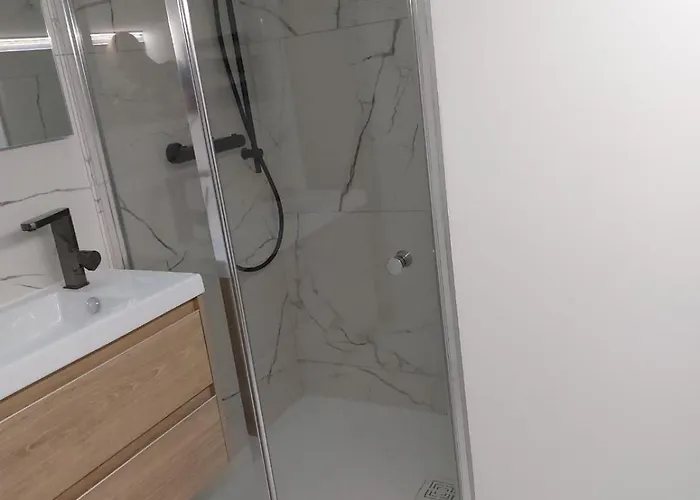 Spacieux Et Beau Duplex Au Pied Des Pistes Et Centre Station Avec Balcon * Ле дез Альп